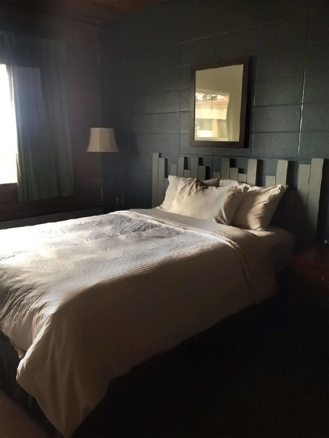 Vegreville Garden Inn Екстер'єр фото